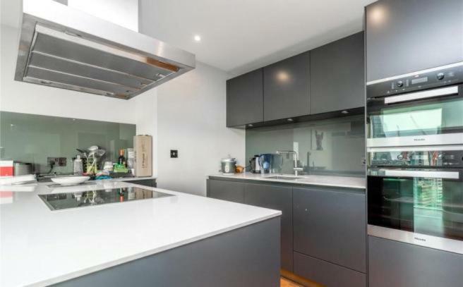 One Commercial Street Apartment London Exteriör bild